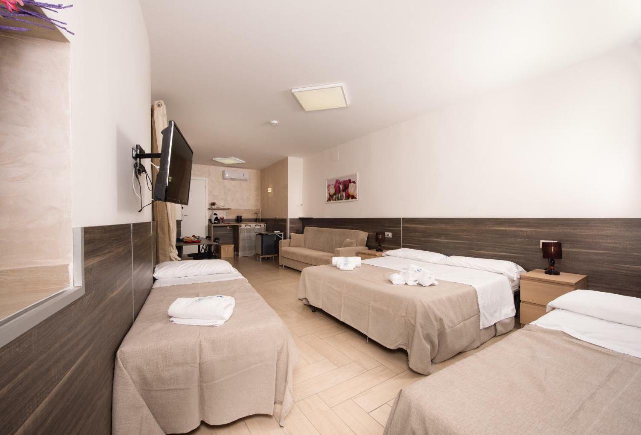 Chiaia Relax Bed & Breakfast Naples Exterior photo